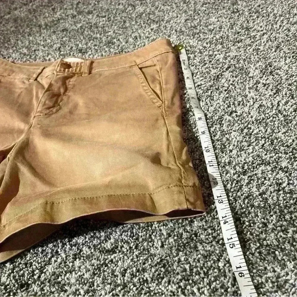 Chino by Anthropologie Khaki/Tan Relaxed Shorts-25 Relaxed - Picture 4 of 11
